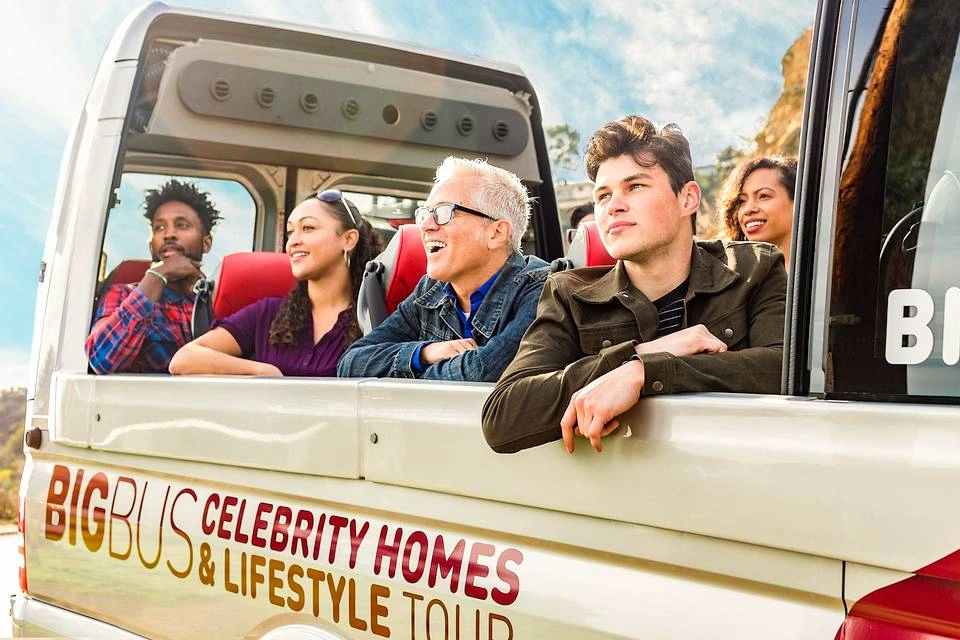 Big Bus: Los Angeles Hop-On, Hop-Off Bus & Celebrity Homes Tour