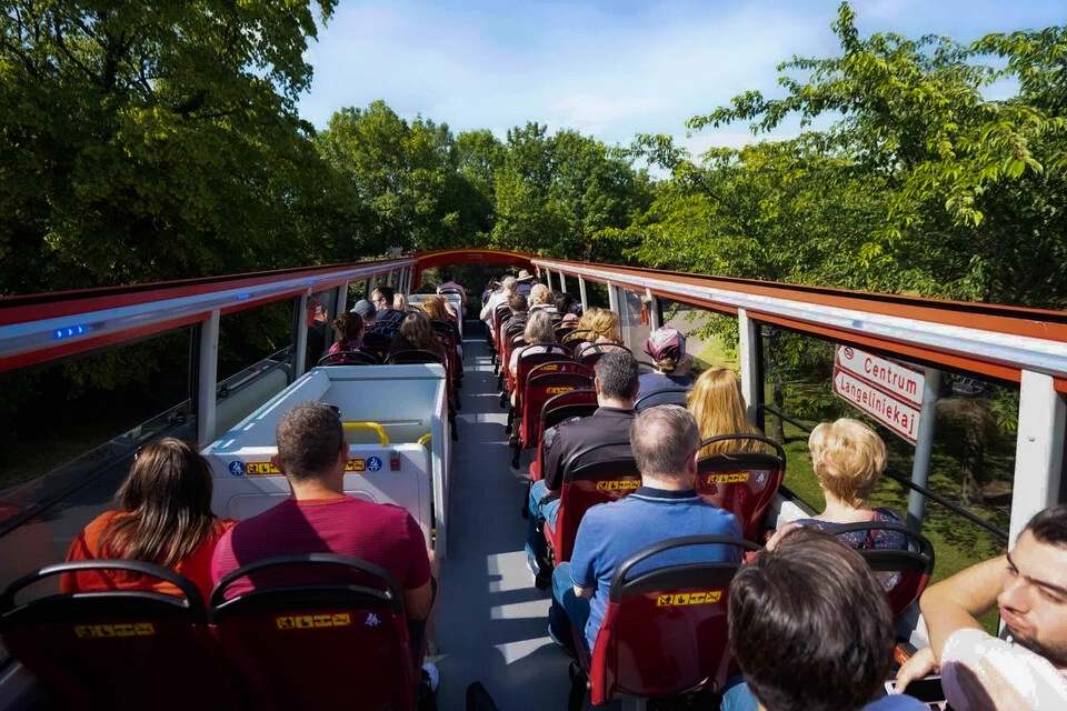 City Sightseeing: Classic Canal Tour Ticket + Copenhagen Hop-On, Hop-Off Bus Tour