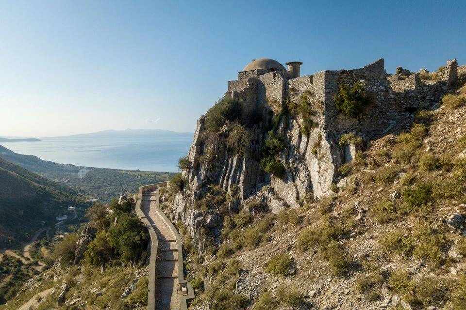 Qeparo Beach and Himara from Saranda: Half-Day Guided Tour
