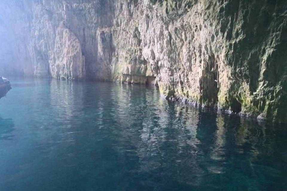 Sazan & Karaburun Cruise – A Daily Tour from Vlore