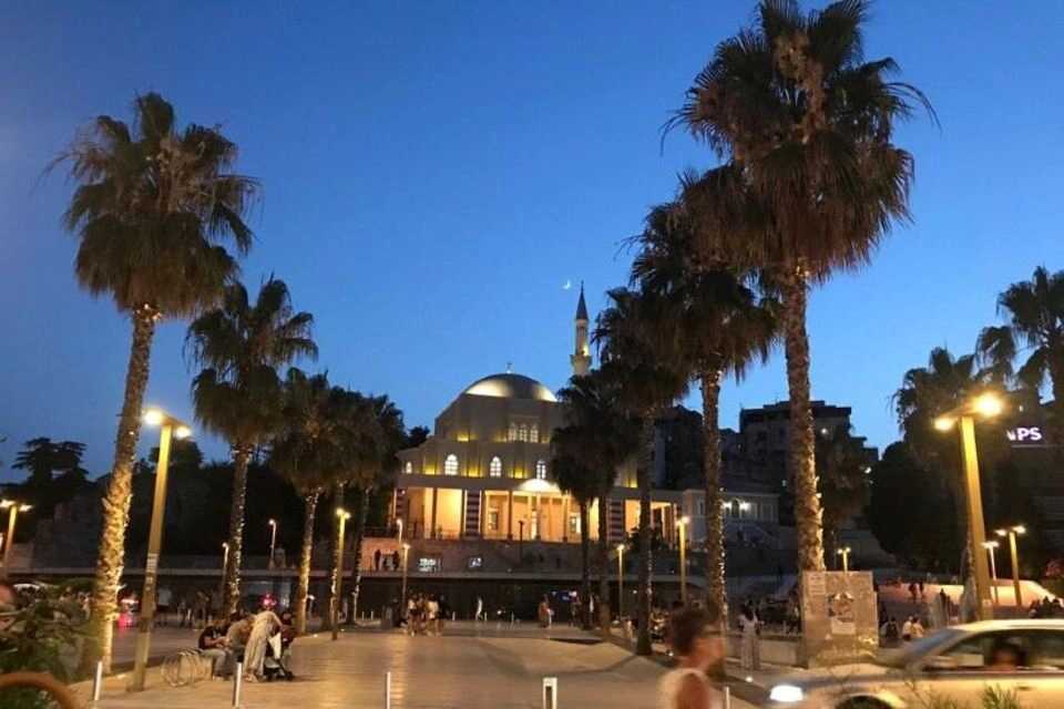 Durrës Walking tour with Roman Amphitheater