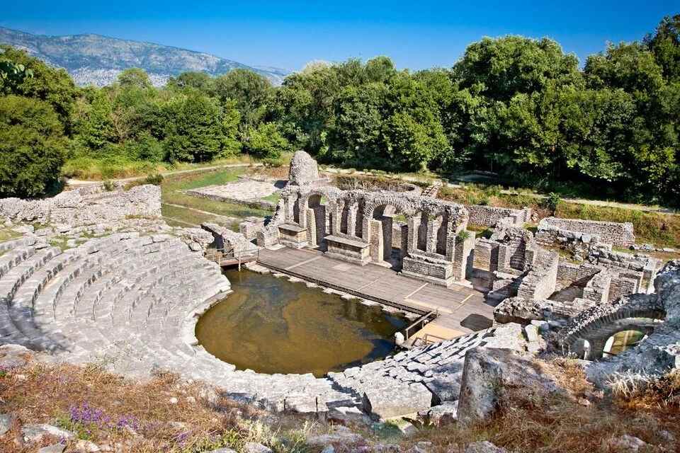 Half-Day Guided Tour of Butrint and Ksamil