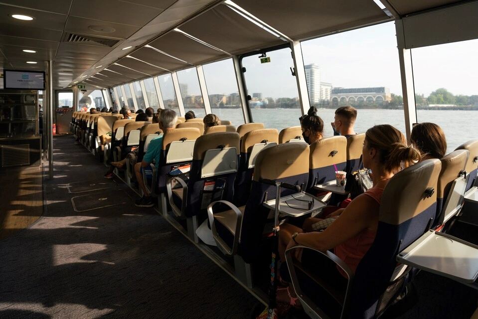 Uber Boat by Thames Clippers: Single Boat River Ticket + St. Paul's Cathedral Entrance