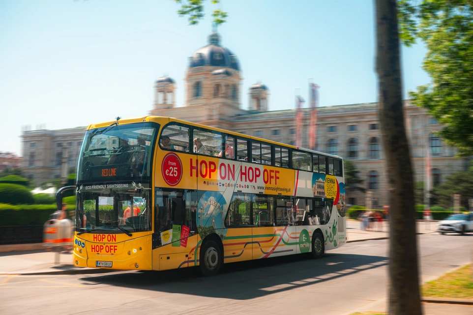 Austria Highlights Tour: 24-Hour Vienna Hop-On, Hop-Off + Hallstatt Day Trip and Melk