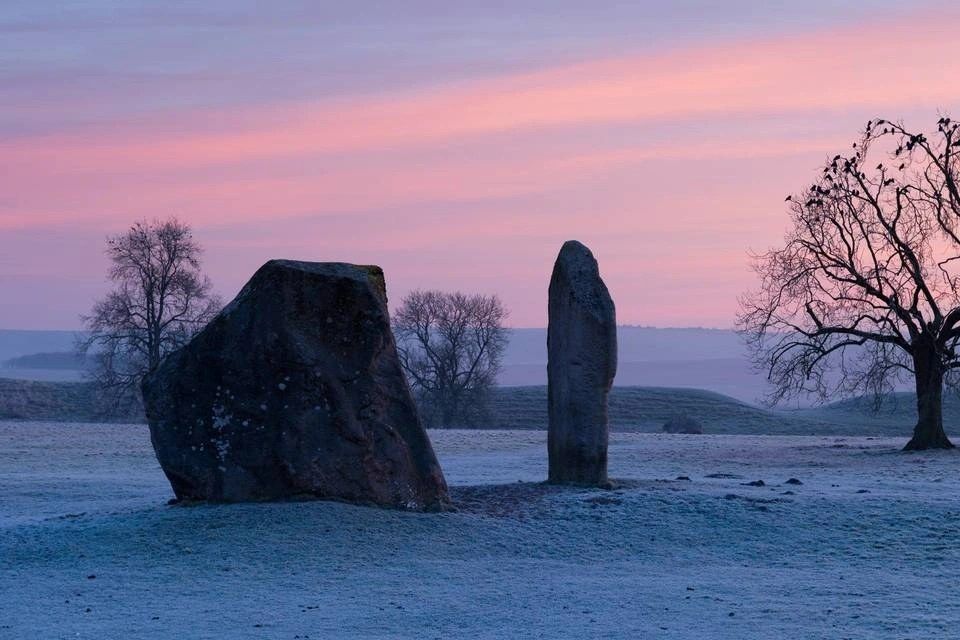 Windsor, Oxford and Avebury's Stone Circle with Traditional Christmas Lunch