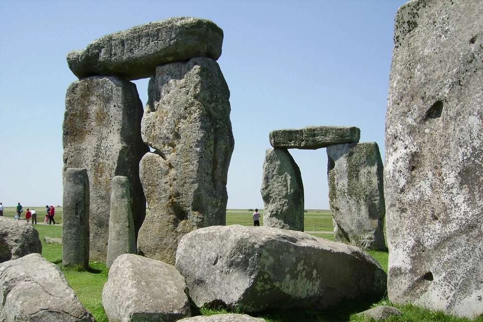 Travel to Salisbury by Rail for Stonehenge
