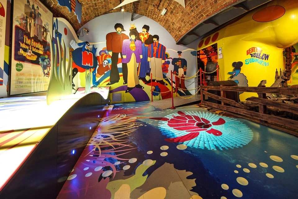 The Beatles & Liverpool - Magical Mystery Tour, Beatles Story Museum & Cavern Club