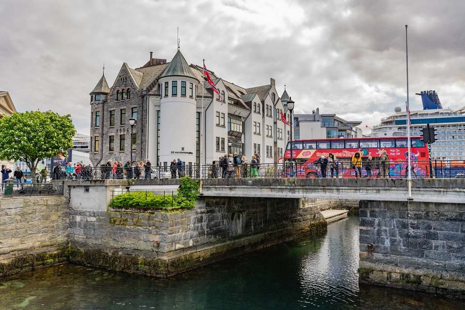 Alesund Hop-On, Hop-Off Bus Tour