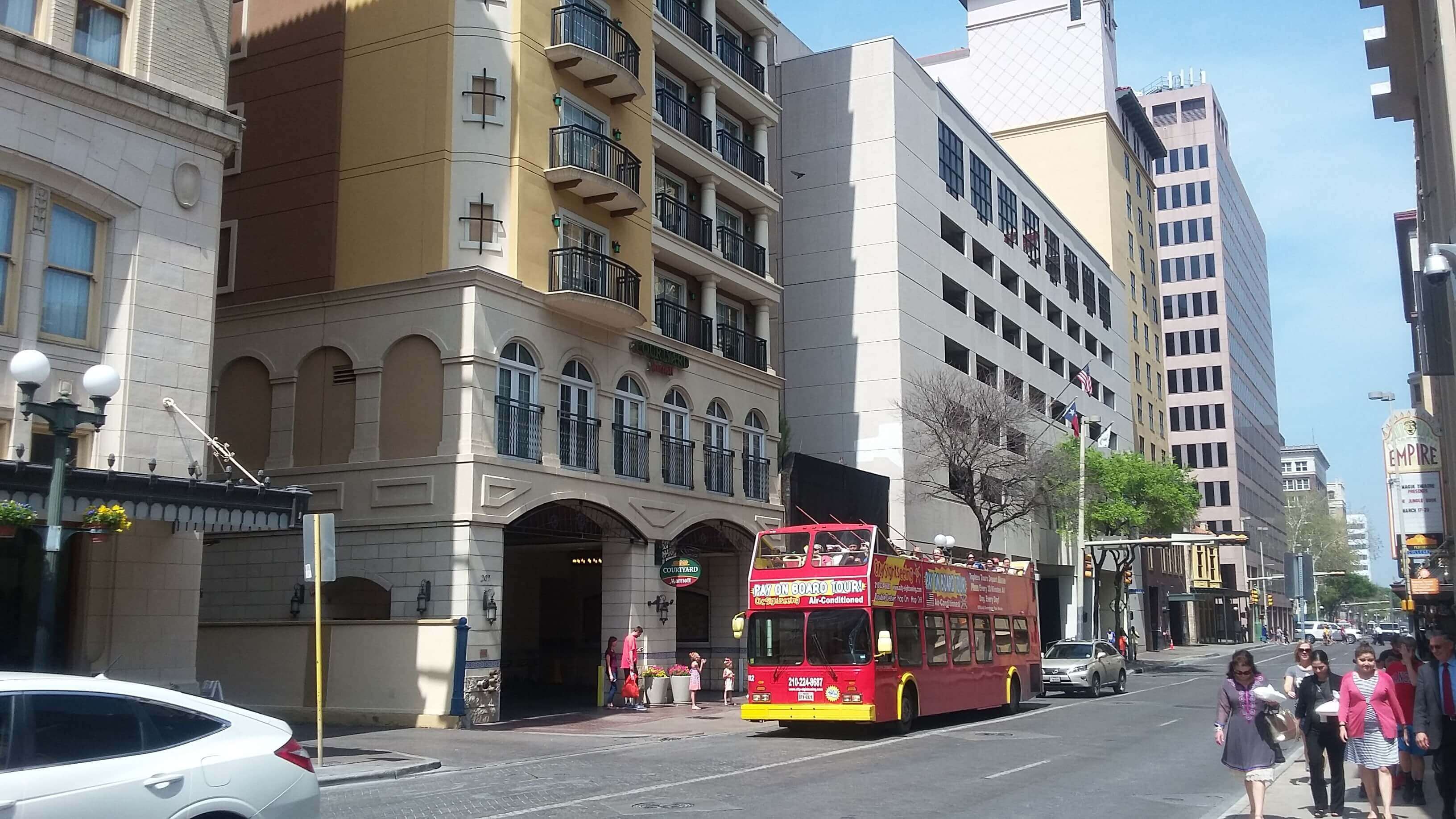 San Antonio Hop-On, Hop-Off Bus Tour