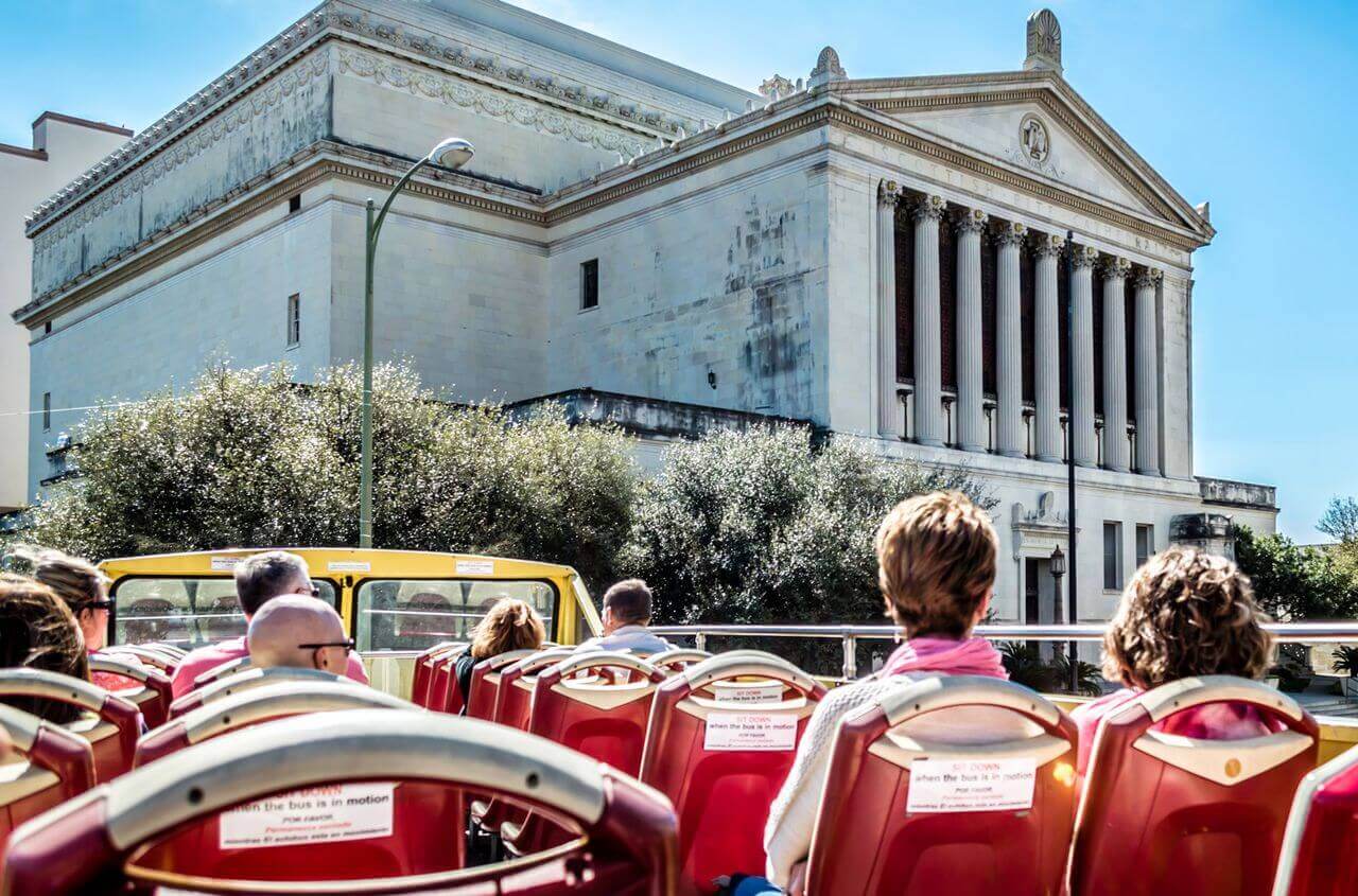 San Antonio Hop-On, Hop-Off Bus Tour