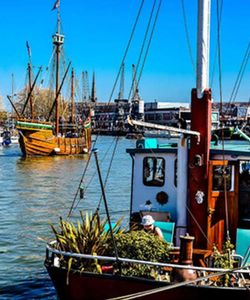 TooTBus: Bristol Discovery Hop-On, Hop-Off Bus Tour