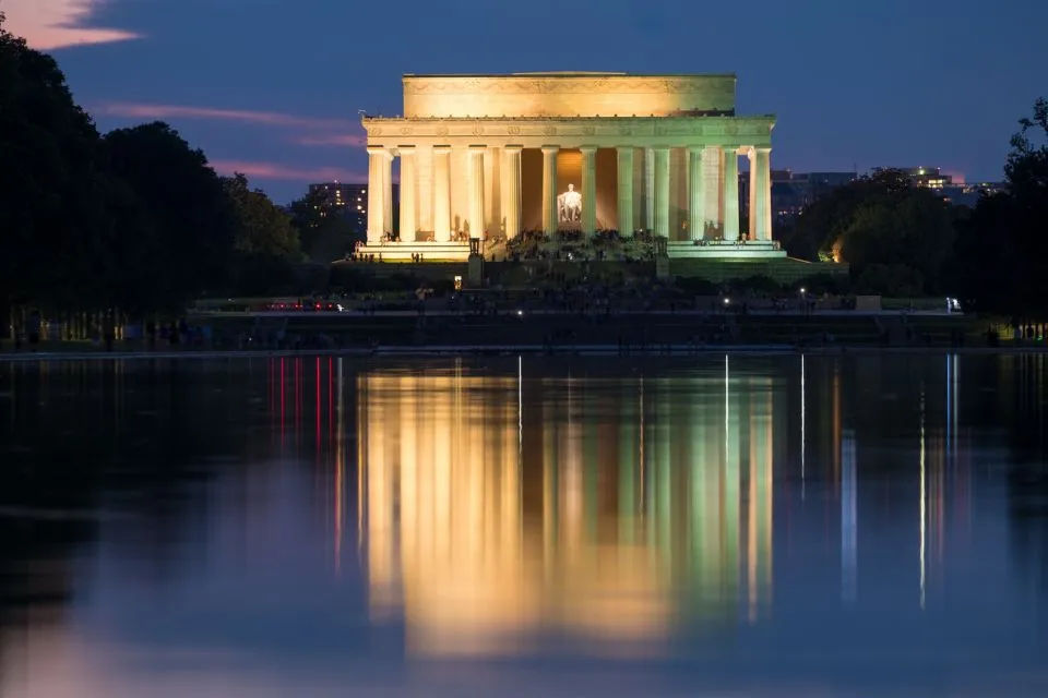 Big Bus Tours: Washington D.C. Night Bus Tour