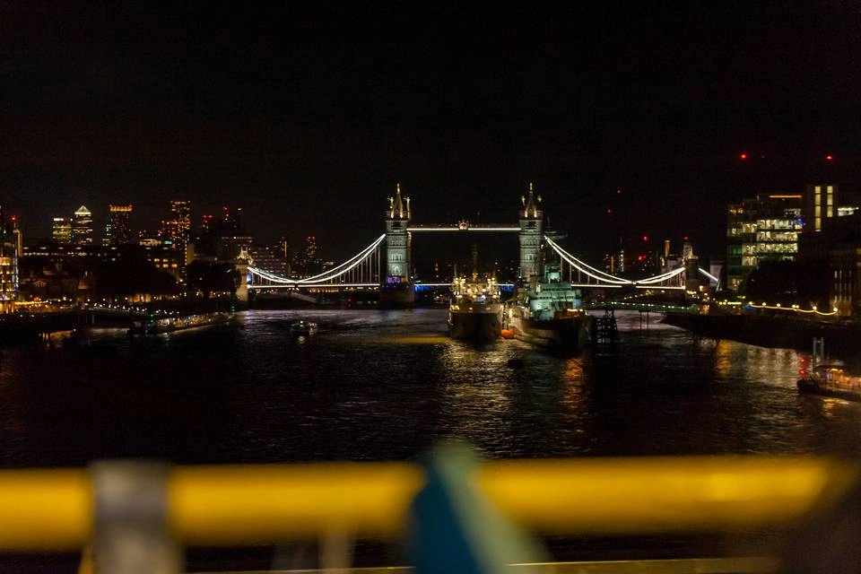 London By Night