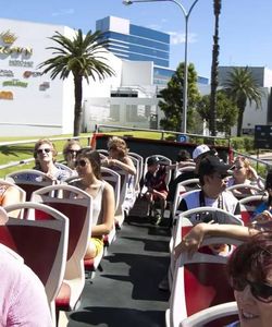Perth Explorer: Perth Hop-On, Hop-Off Bus Tour & Bell Tower