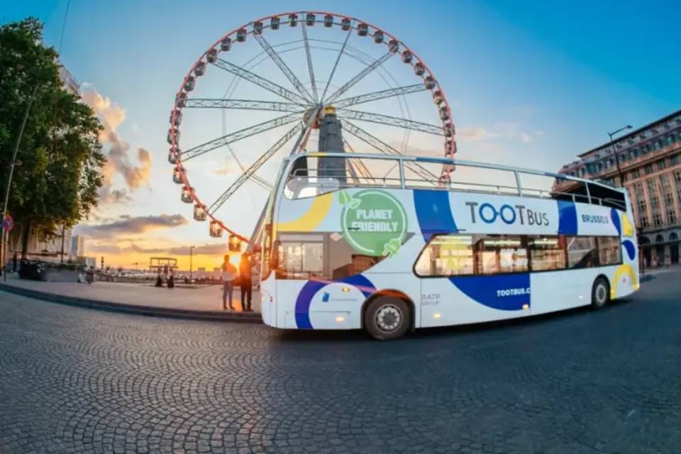 TooTBus: Brussels Discovery Hop On, Hop Off with Ferris Wheel Tour