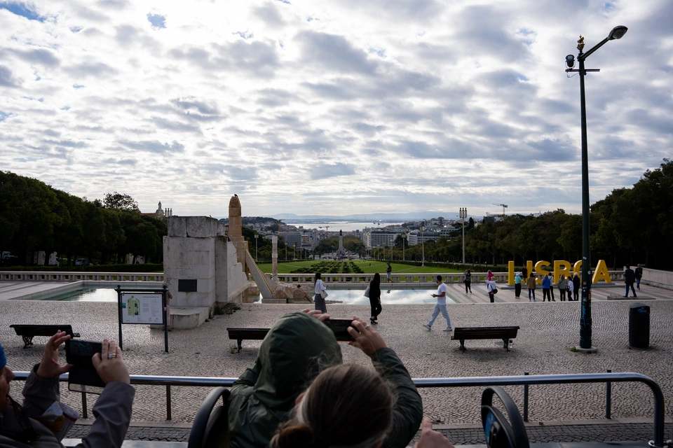 Lisbon Yellow Bus Tour