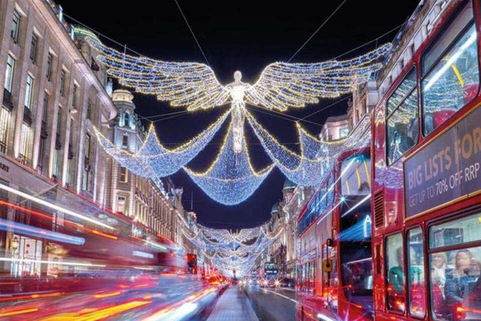 Christmas Lights London by Night Tour