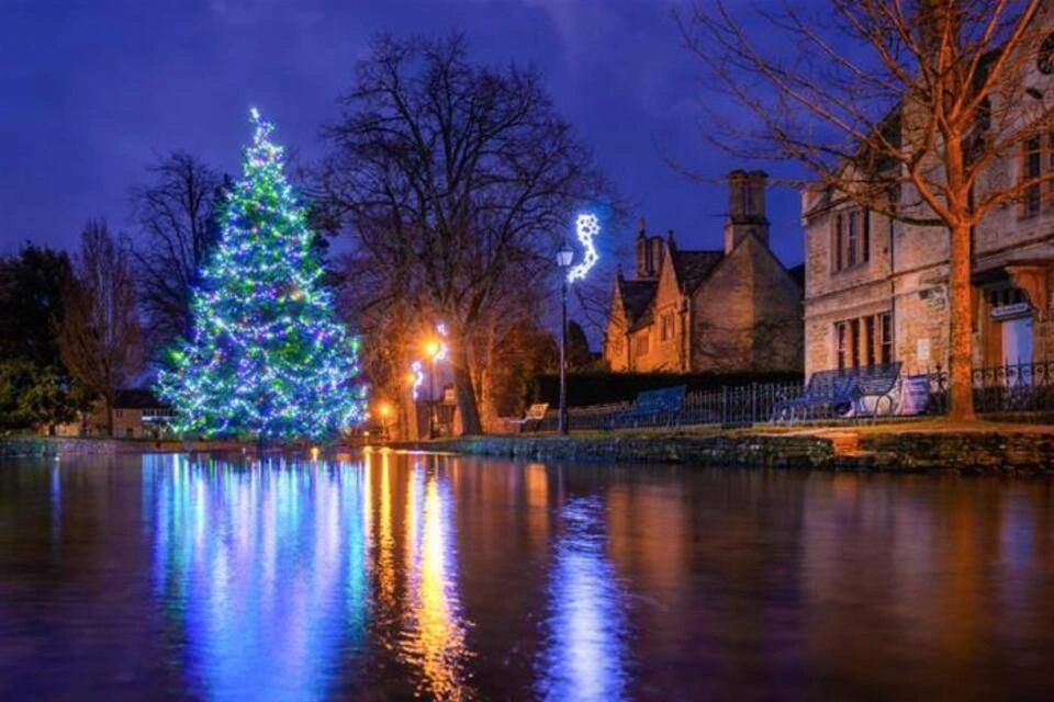 Christmas Lights London by Night Tour