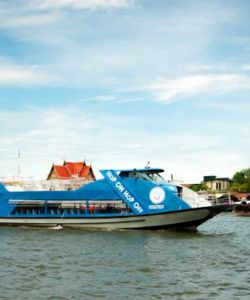 Chao Phraya: Bangkok River Hop-On, Hop-Off Boat Tour