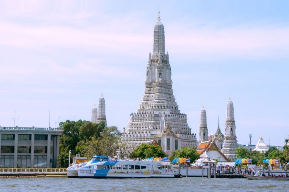 Bangkok River Hop-On, Hop-Off Boat Tour