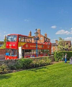 City Sightseeing: Stratford-upon-Avon Hop On Hop Off Tour