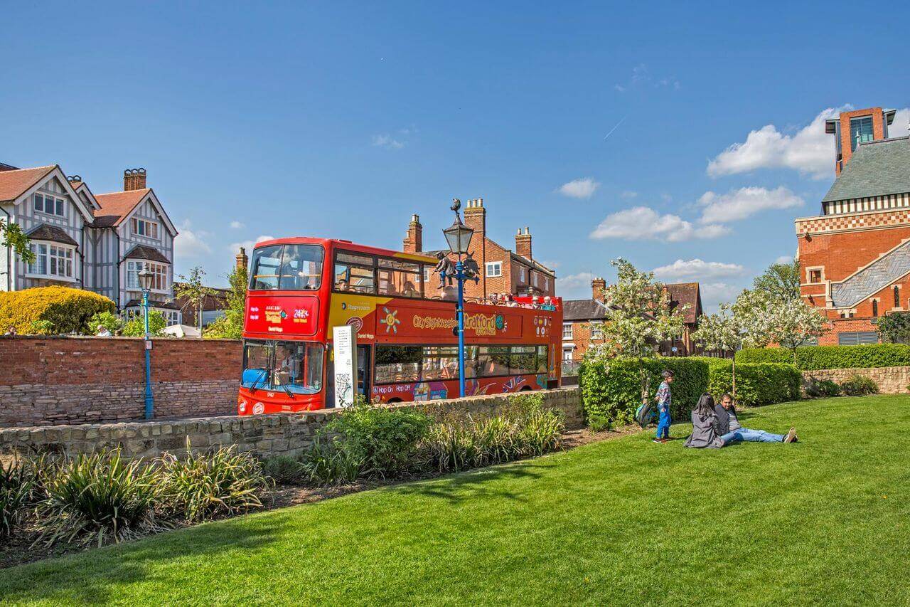 About Stratford-upon-Avon Sightseeing Tours About Stratford-upon-Avon Sightseeing Tours