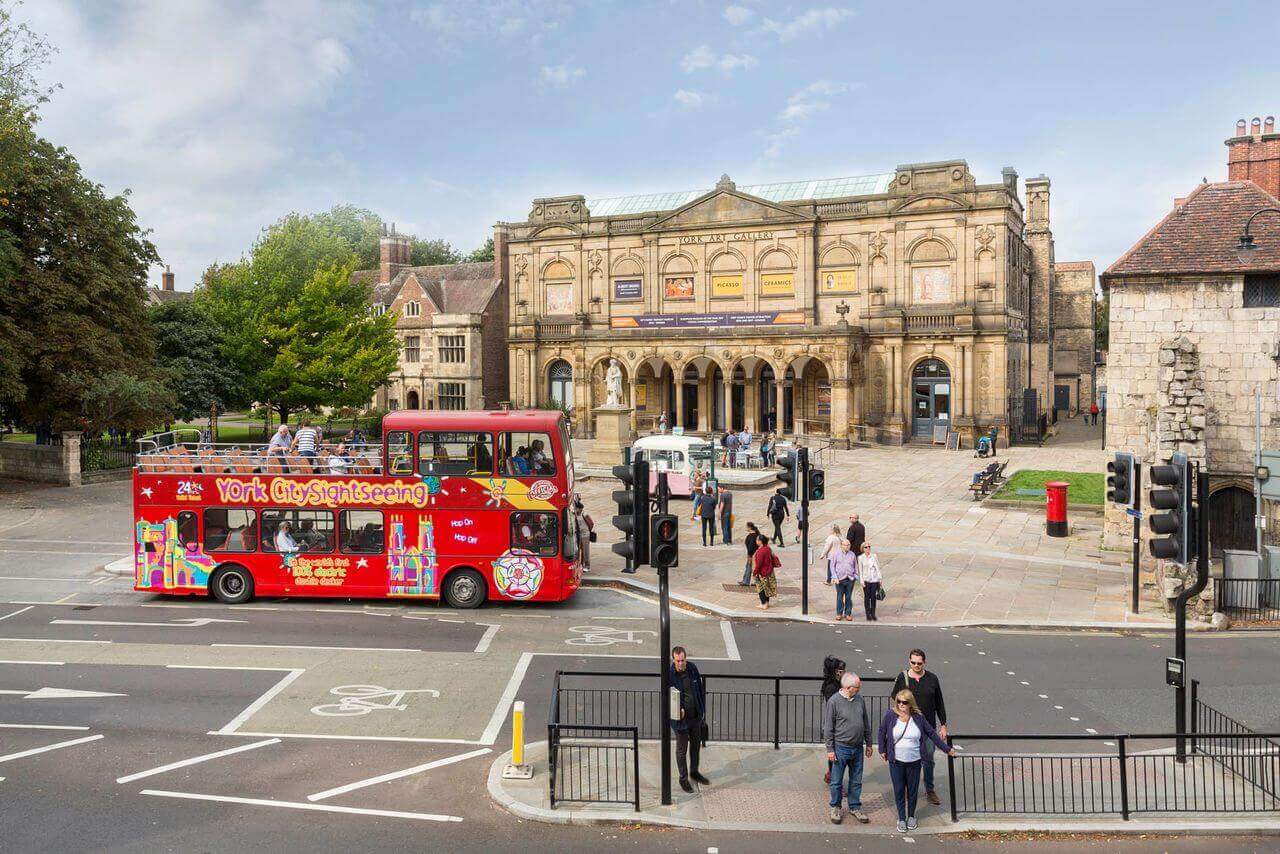 York Hop-On, Hop-Off Bus Tour