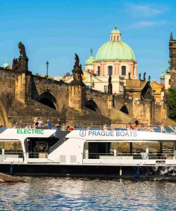 City Sightseeing: Prague Hop-On, Hop-Off with River Cruise