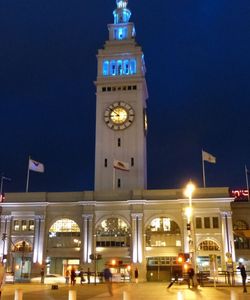 Skyline Sightseeing: San Francisco Panoramic Night Bus Tour