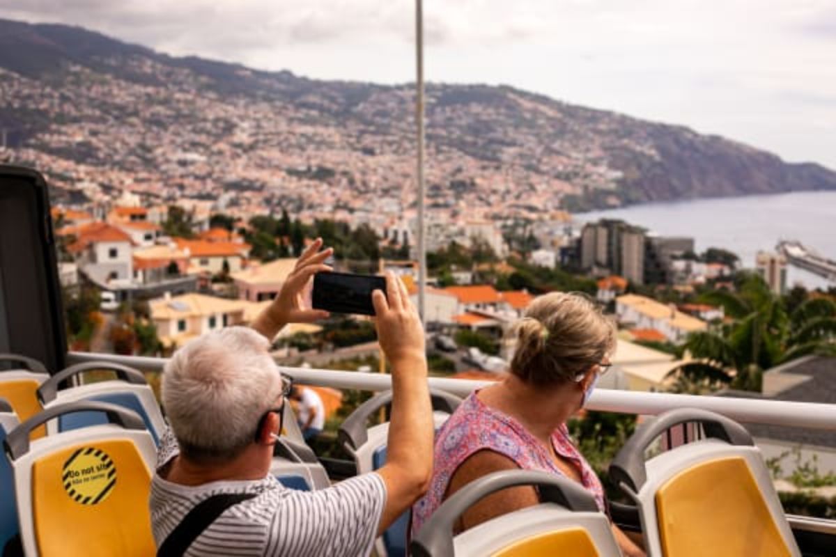 Yellow Bus: Funchal Bus Tour with Whale & Dolphin Watching by Boat