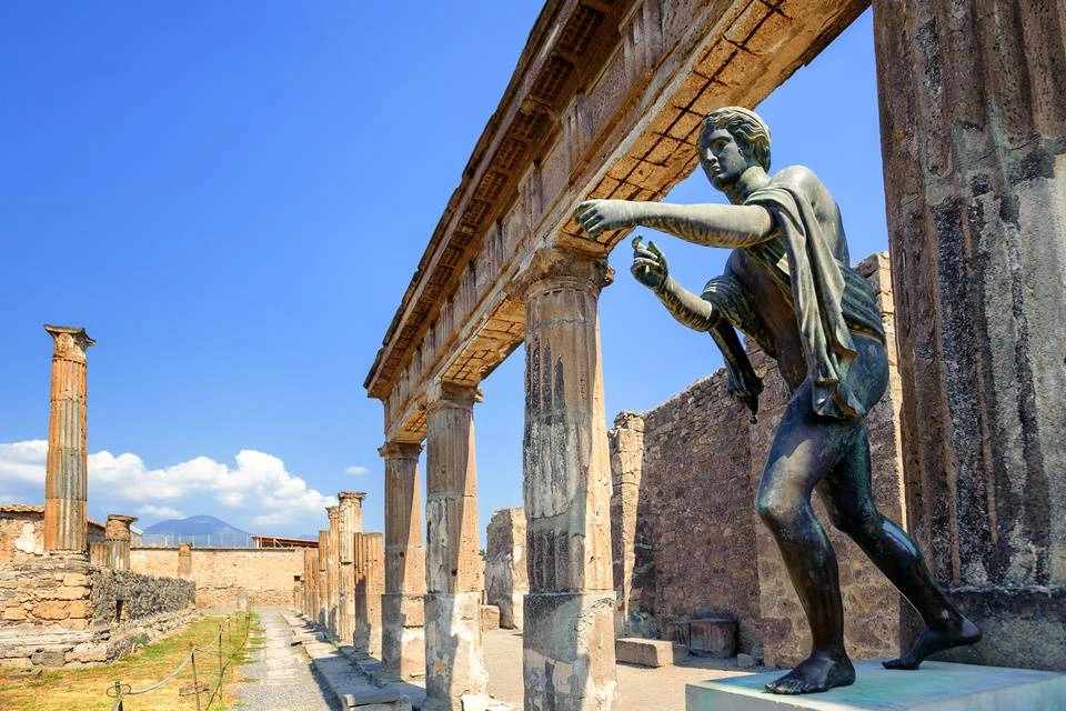 Shuttle Bus Naples-Pompeii