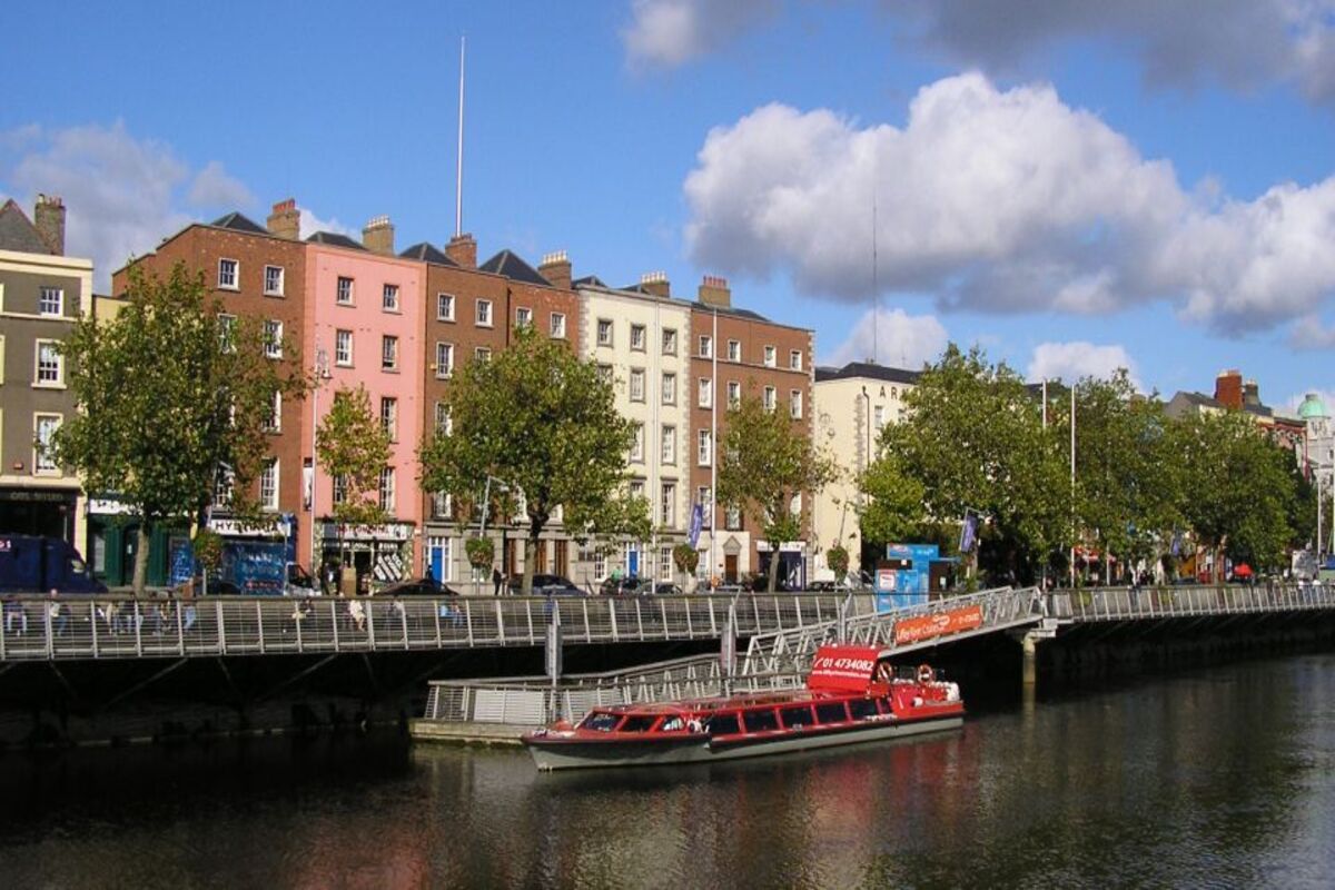 City Sightseeing: Dublin Liffey River Cruise