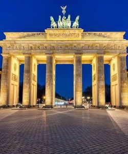 Big Bus: Berlin Panoramic Evening Tour with Live Guide