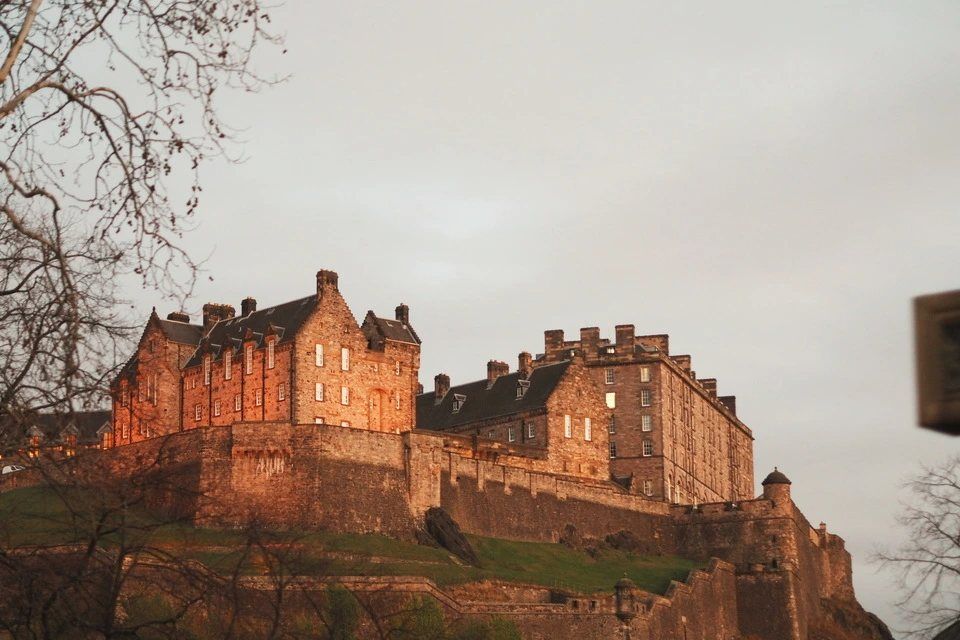 Edinburgh Bright Bus Tour