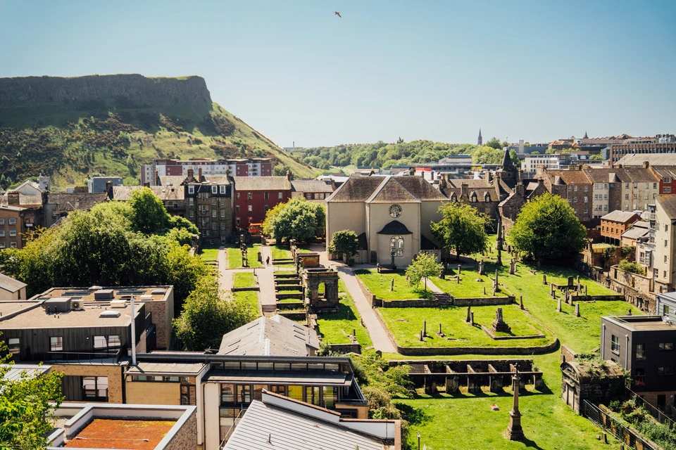 Edinburgh Bright Bus Tour