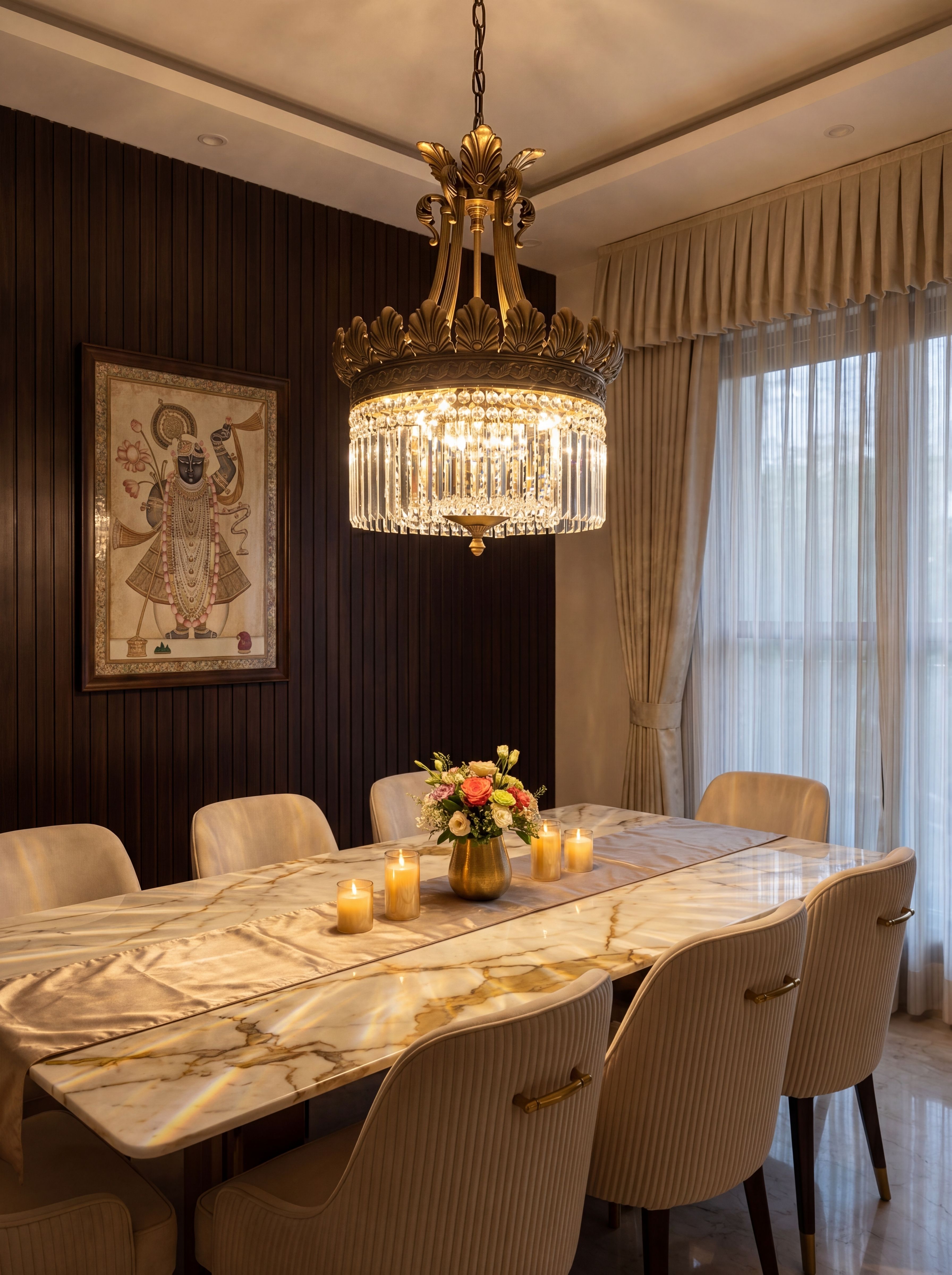 Crystal Crown lifestyle