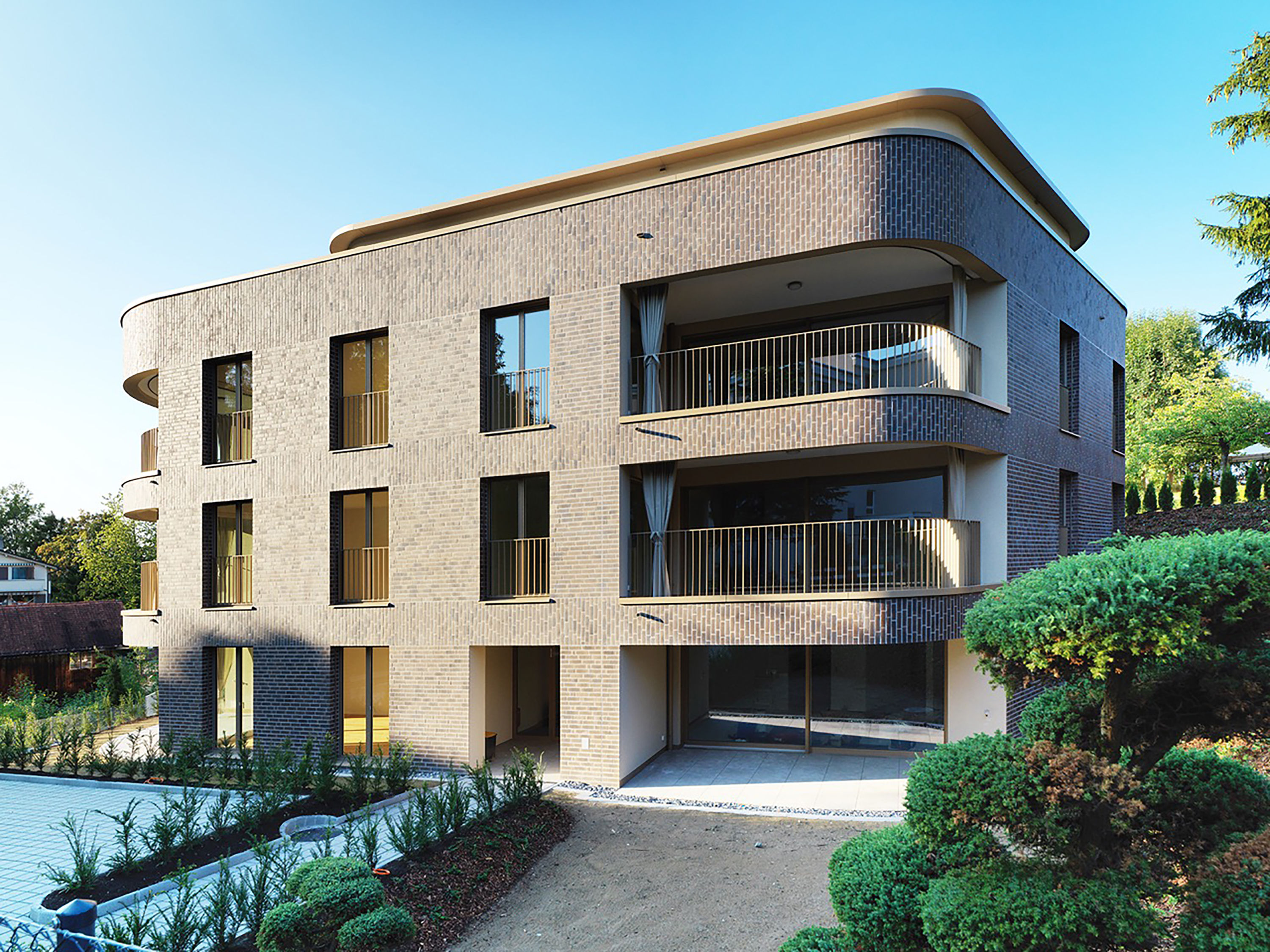 RUNDHERUM MFH Küntwilerstrasse Rotkreuz 03