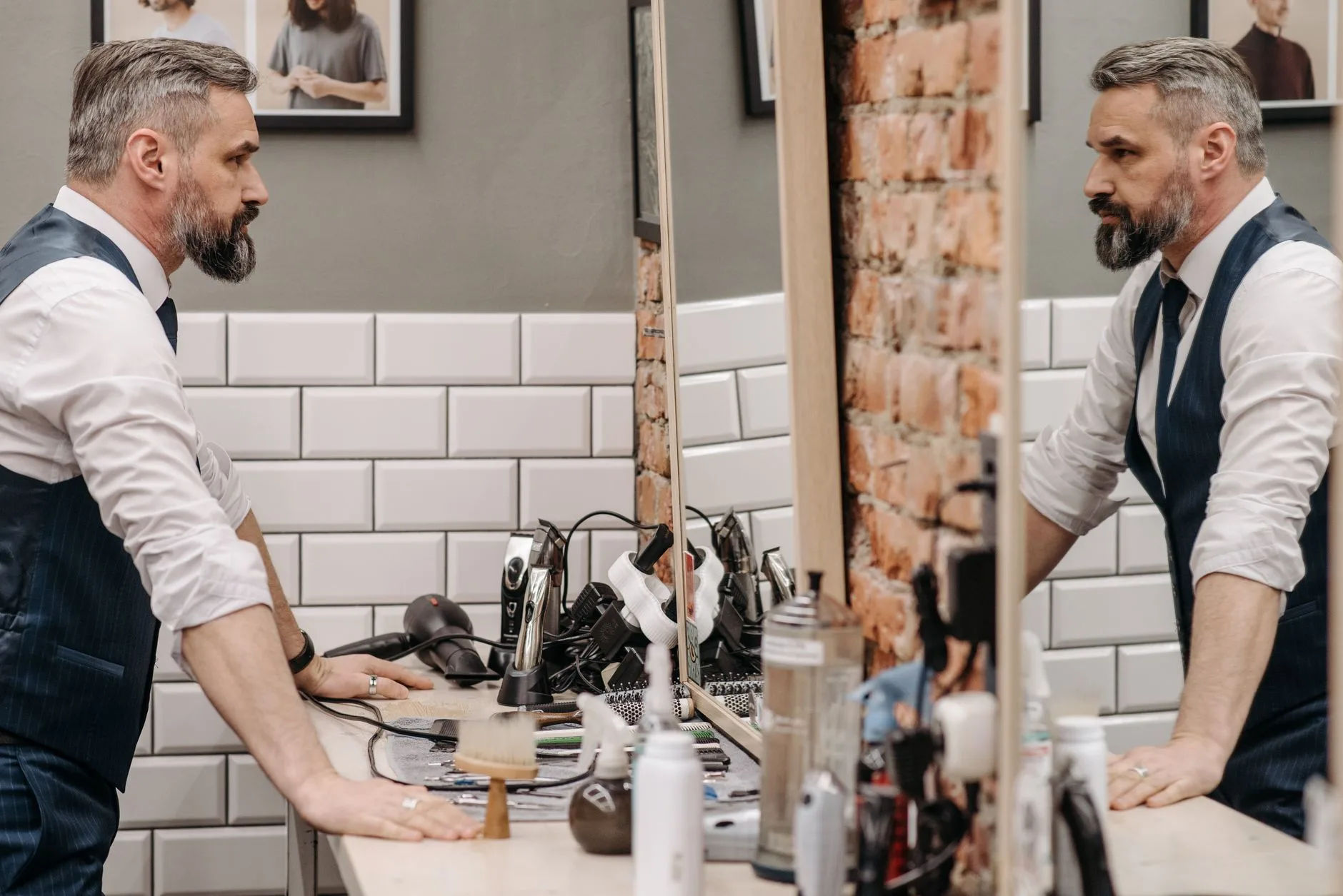 Men Image generation prompts — AI Prompt Collection