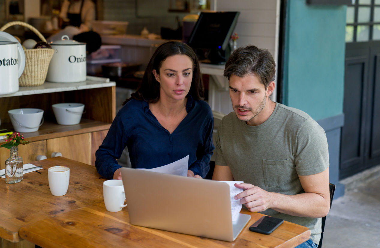 Why Startups Trust BlueSkies Two people talking about bookkeeping