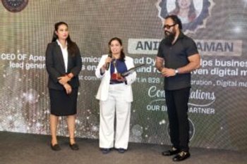 Award ceremony photo