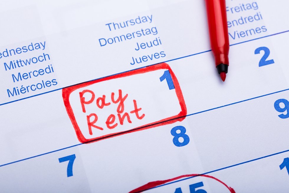 Paying_rent_ZdlU_Sqty.jpg