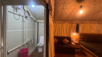 Tent (attached washroom) — photo 4