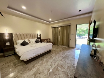 Luxurious cottages — 2