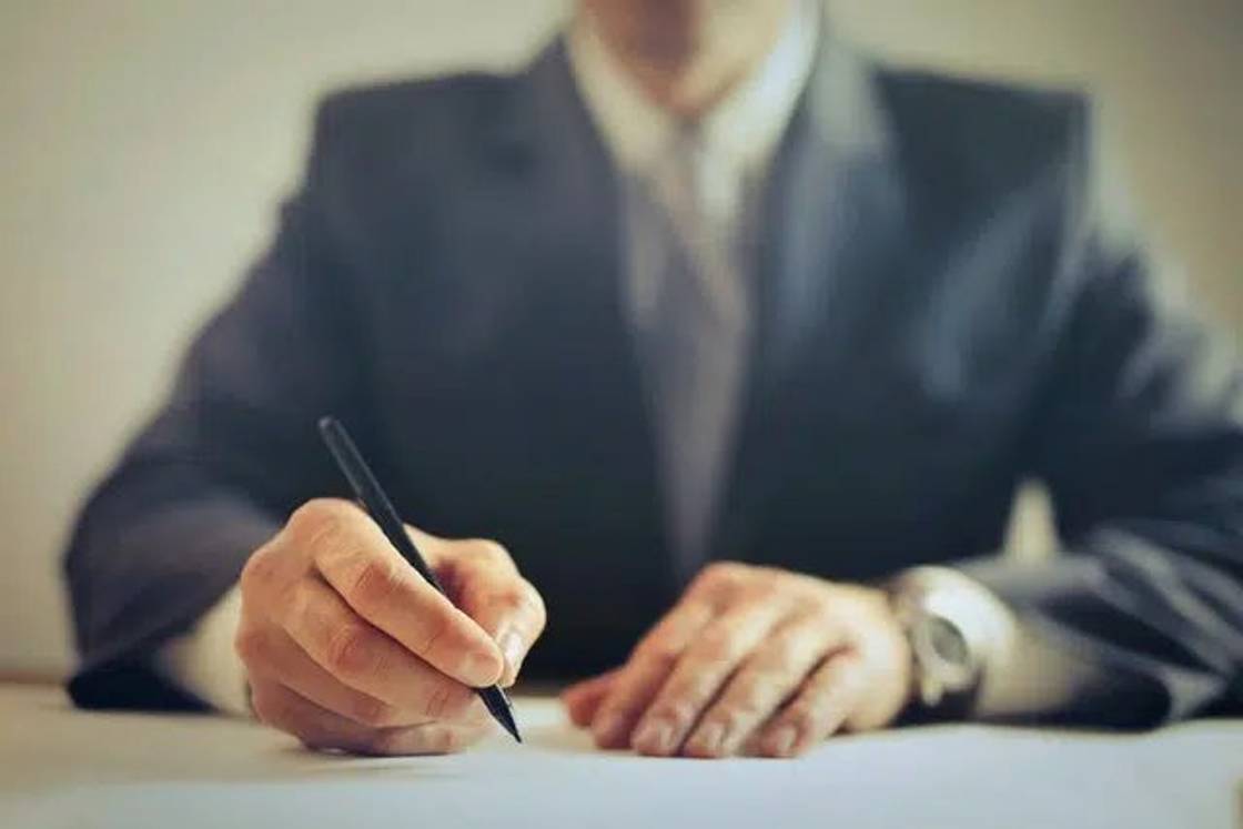 Maximizing Returns: Navigating Indy Property Taxes & Finances header image