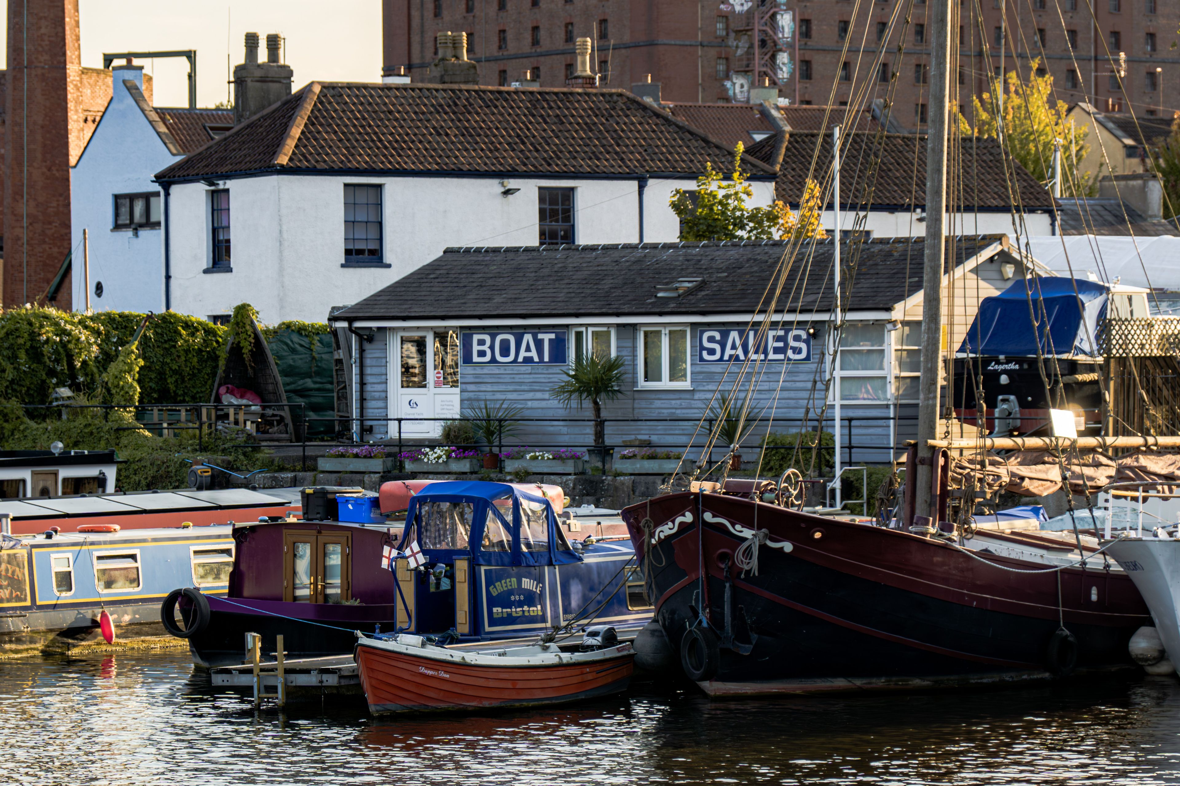 Boat Sales