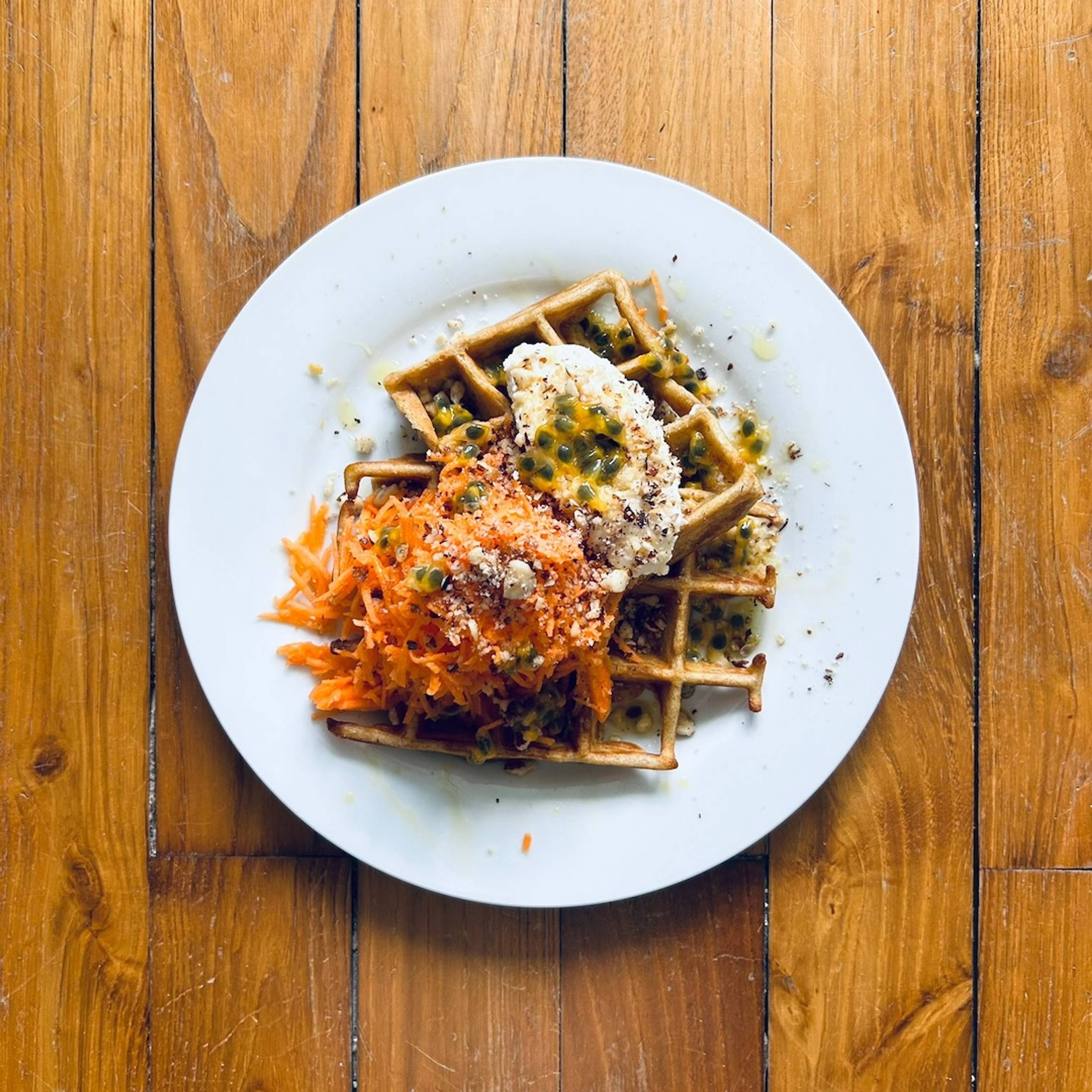 Gaufres aux carottes râpées, noisettes, passion