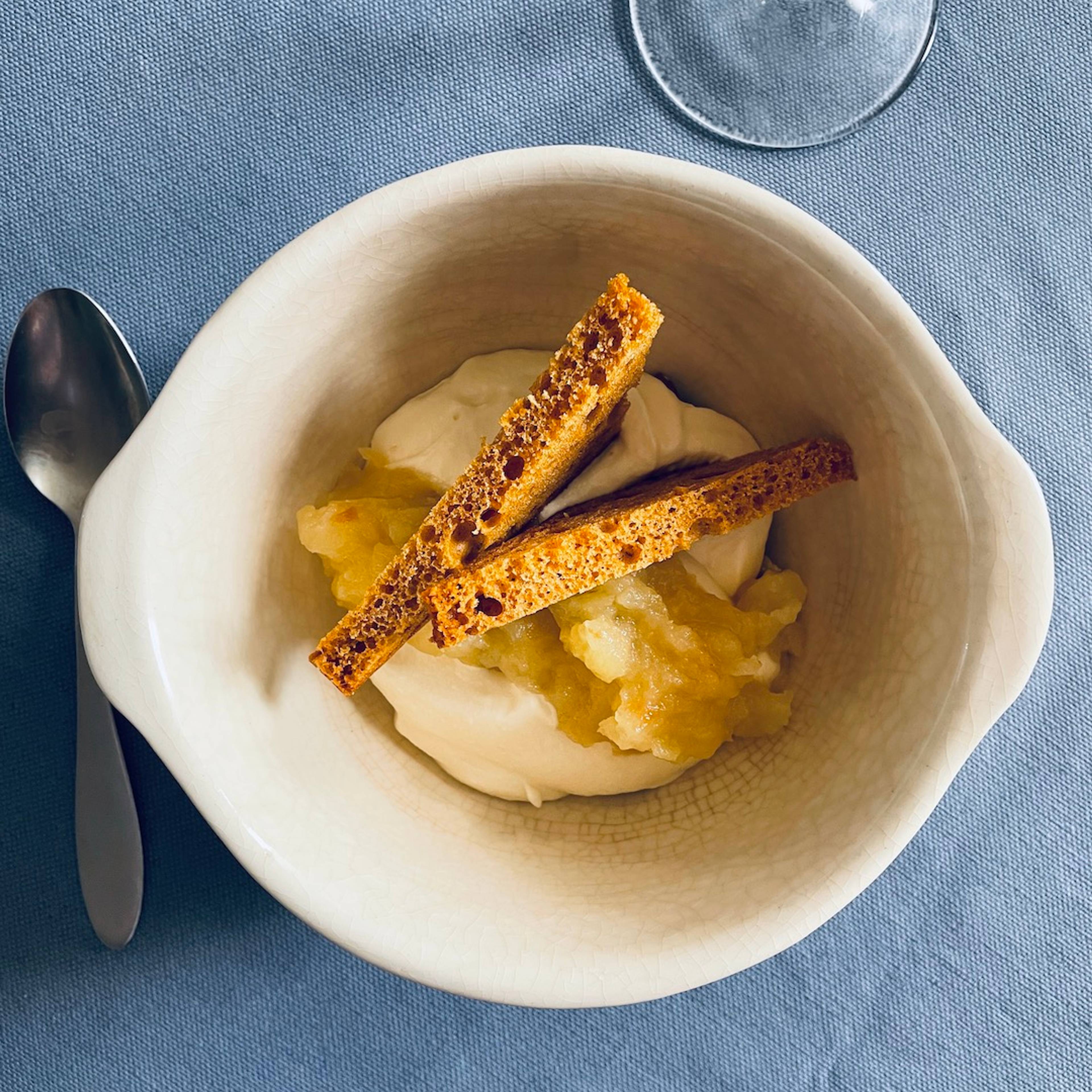 Douceur de mascarpone, pommes, pain d'épice