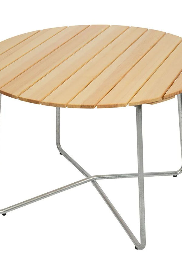 Superfin bord 2025 från Grythyttan Stålmöbler.