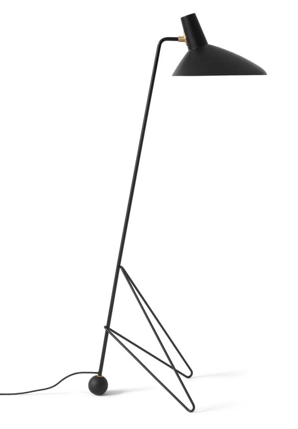 Otroligt fin svart lampa 2025 från &Tradition.