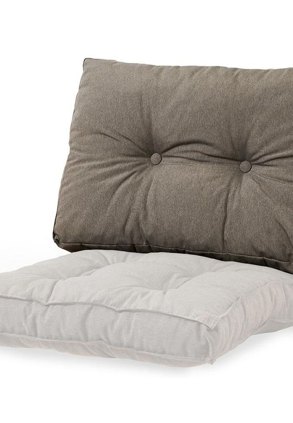 Modern soffgrupp i brunt från Fritab.